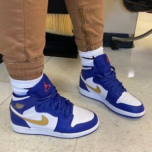 Air Jordan 1 Retro High "Gold Medal” (6y)